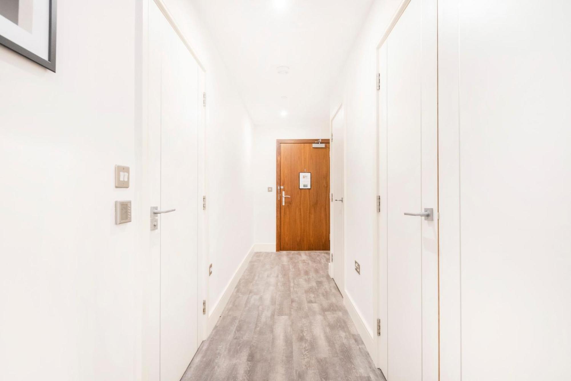 Tower Bridge & Liverpool Street - 2br - Cityapartmentstay Апартаменты *