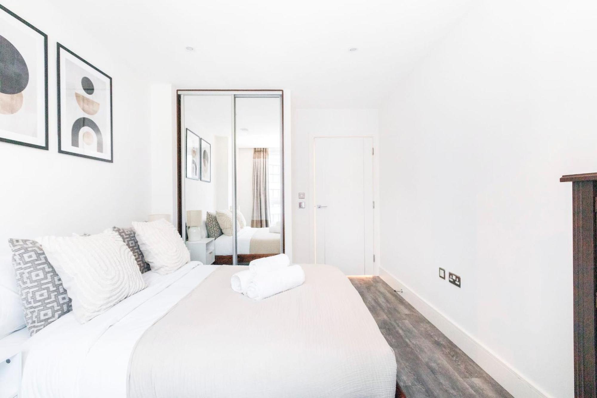 Tower Bridge & Liverpool Street - 2br - Cityapartmentstay * Лондон